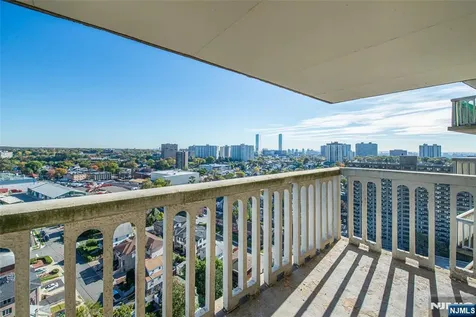 555 North Avenue Fort Lee NJ 07024