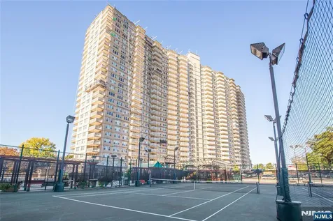 555 North Avenue Fort Lee NJ 07024