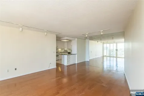 555 North Avenue Fort Lee NJ 07024