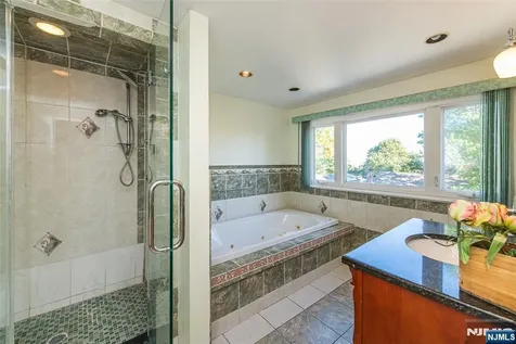 11 Mountain Way West Orange NJ 07052