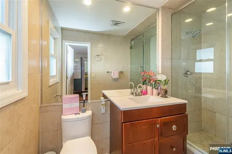 11 Mountain Way West Orange NJ 07052
