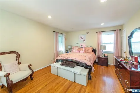 11 Mountain Way West Orange NJ 07052