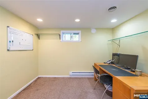 11 Mountain Way West Orange NJ 07052