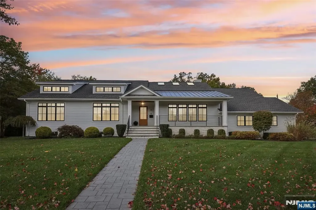 45 Lowell Road Glen Rock NJ 07452