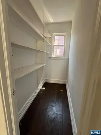 281 Renner Avenue Newark NJ 07112