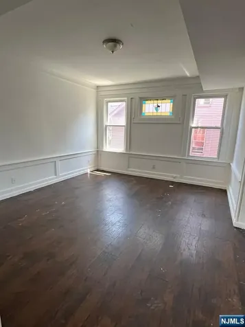 281 Renner Avenue Newark NJ 07112