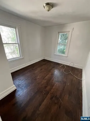 281 Renner Avenue Newark NJ 07112