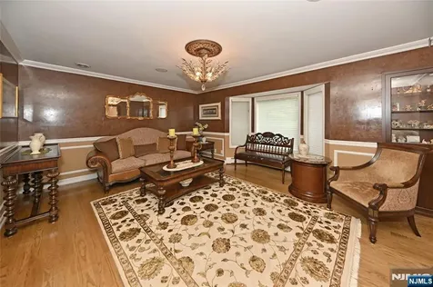 191 Cherry Lane Airmont NY 10952
