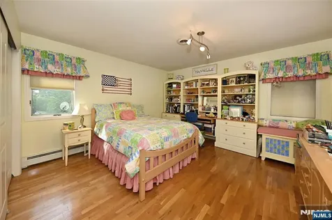 191 Cherry Lane Airmont NY 10952