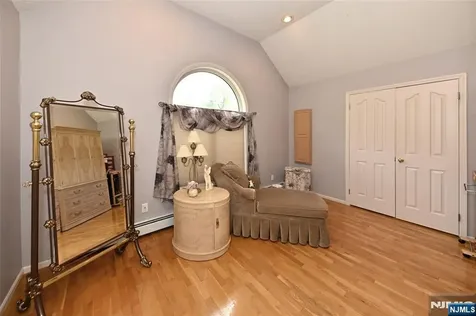 191 Cherry Lane Airmont NY 10952