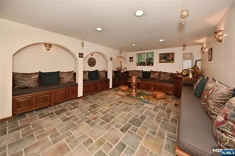 191 Cherry Lane Airmont NY 10952