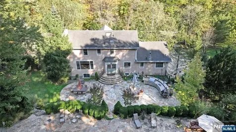 191 Cherry Lane Airmont NY 10952