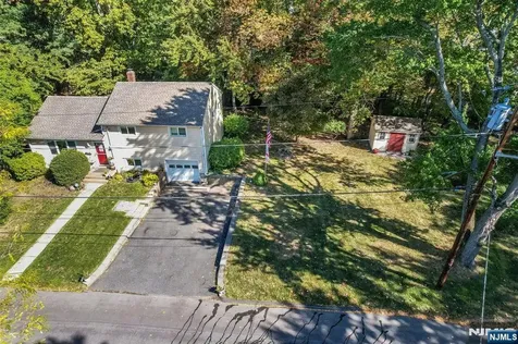 72 Glenwood Avenue Demarest NJ 07627