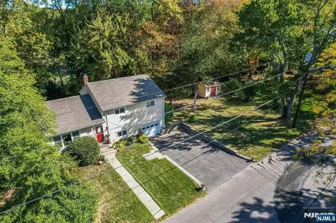 72 Glenwood Avenue Demarest NJ 07627