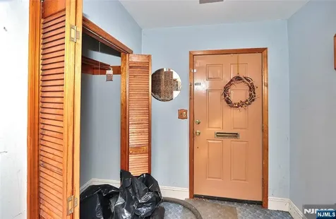 164 Clay Avenue Roselle Park NJ 07204