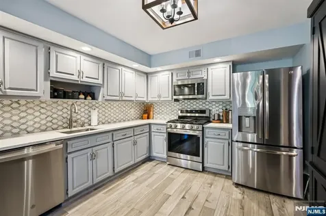 97 Frost Lane Mahwah NJ 07430