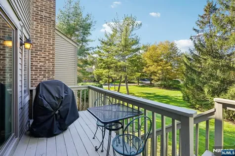 97 Frost Lane Mahwah NJ 07430