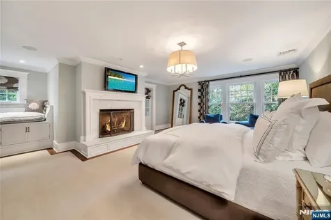 265 West End Avenue Ridgewood NJ 07450