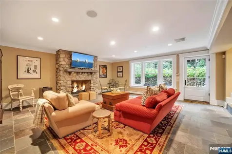 265 West End Avenue Ridgewood NJ 07450