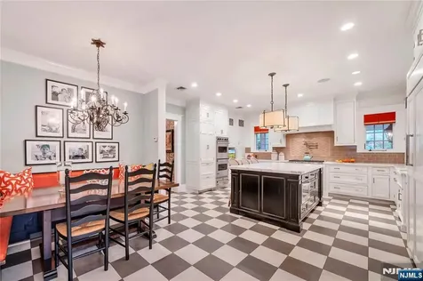 265 West End Avenue Ridgewood NJ 07450