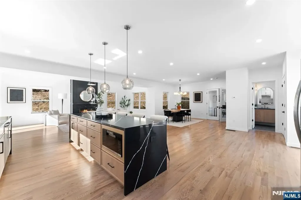 1 Four Corners Road Blairstown NJ 07825