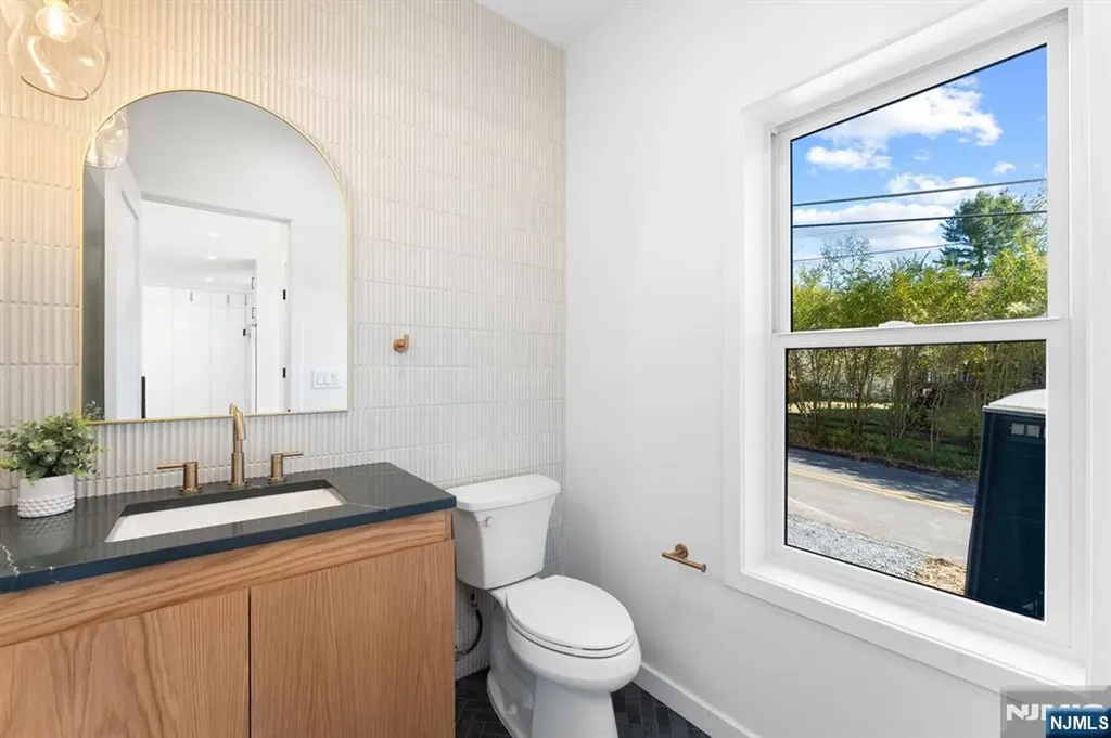 1 Four Corners Road Blairstown NJ 07825