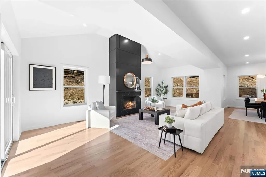 1 Four Corners Road Blairstown NJ 07825