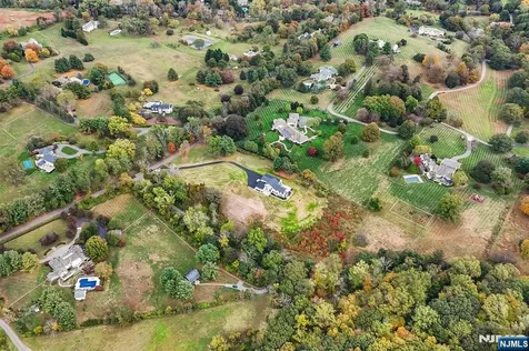 465 Cherry Lane Mendham Borough NJ 07945