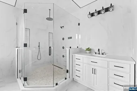 465 Cherry Lane Mendham Borough NJ 07945