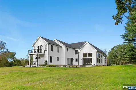 465 Cherry Lane Mendham Borough NJ 07945
