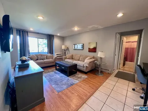 14 River Nutley NJ 07110