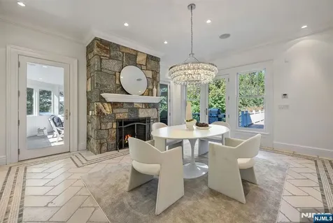 907 Scioto Drive Franklin Lakes NJ 07417