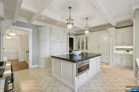 907 Scioto Drive Franklin Lakes NJ 07417