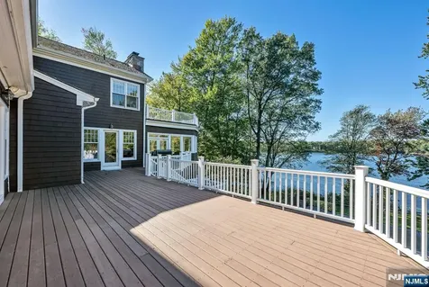 907 Scioto Drive Franklin Lakes NJ 07417