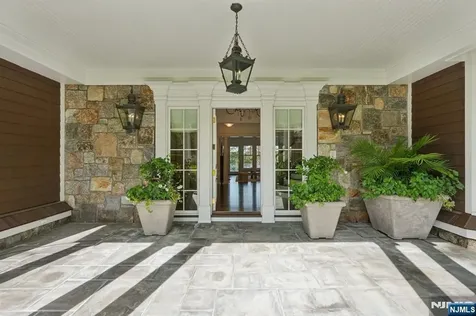 907 Scioto Drive Franklin Lakes NJ 07417