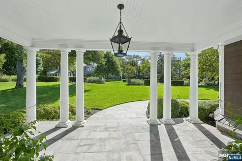 907 Scioto Drive Franklin Lakes NJ 07417