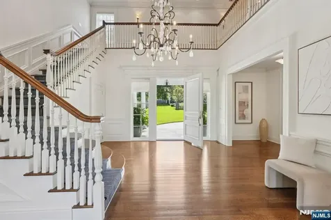 907 Scioto Drive Franklin Lakes NJ 07417