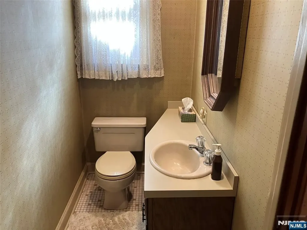 83 Melwex Street Belleville NJ 07109