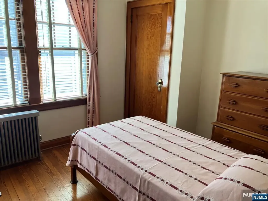 83 Melwex Street Belleville NJ 07109