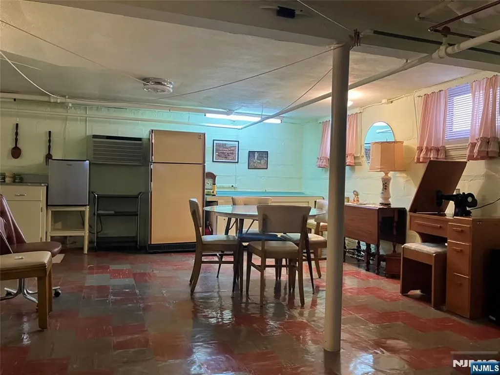 83 Melwex Street Belleville NJ 07109