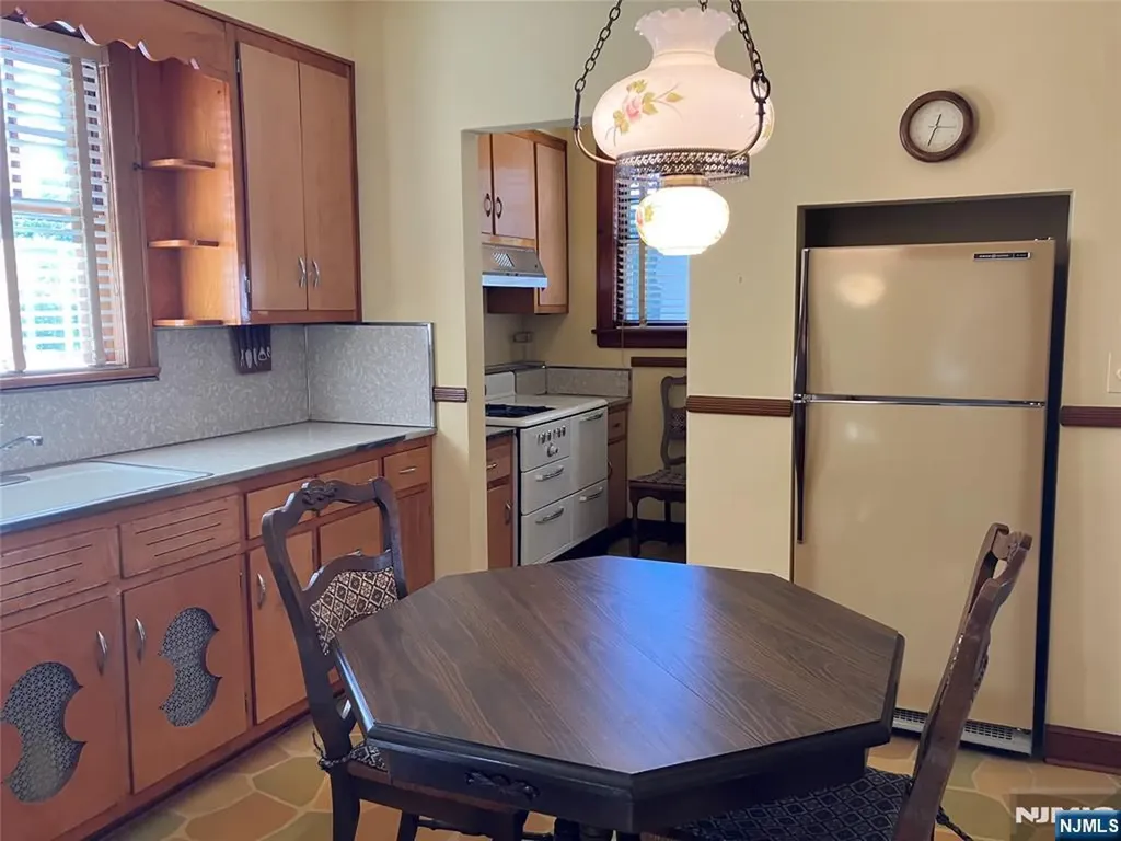 83 Melwex Street Belleville NJ 07109