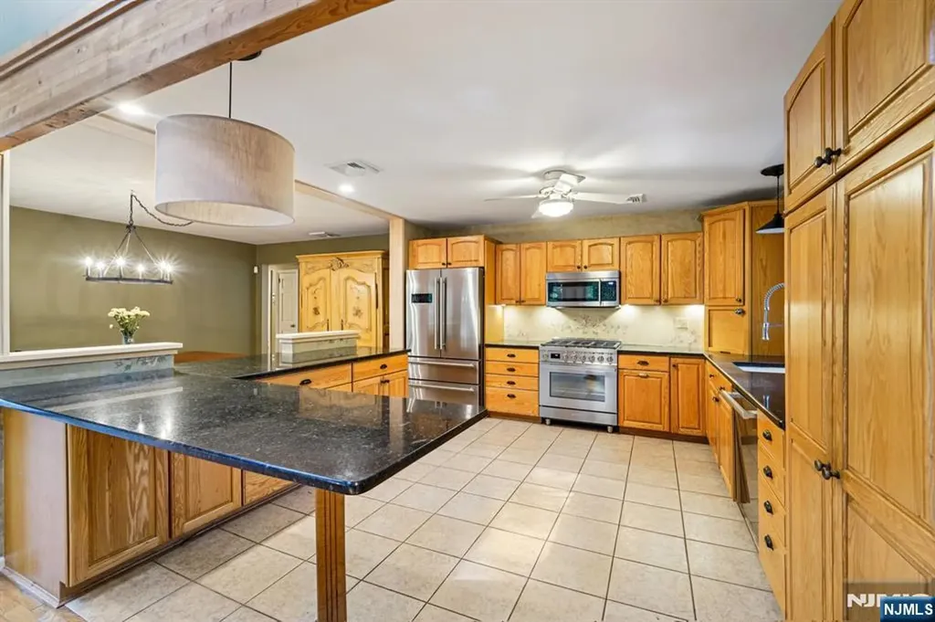 300 Park Avenue Allendale NJ 07401