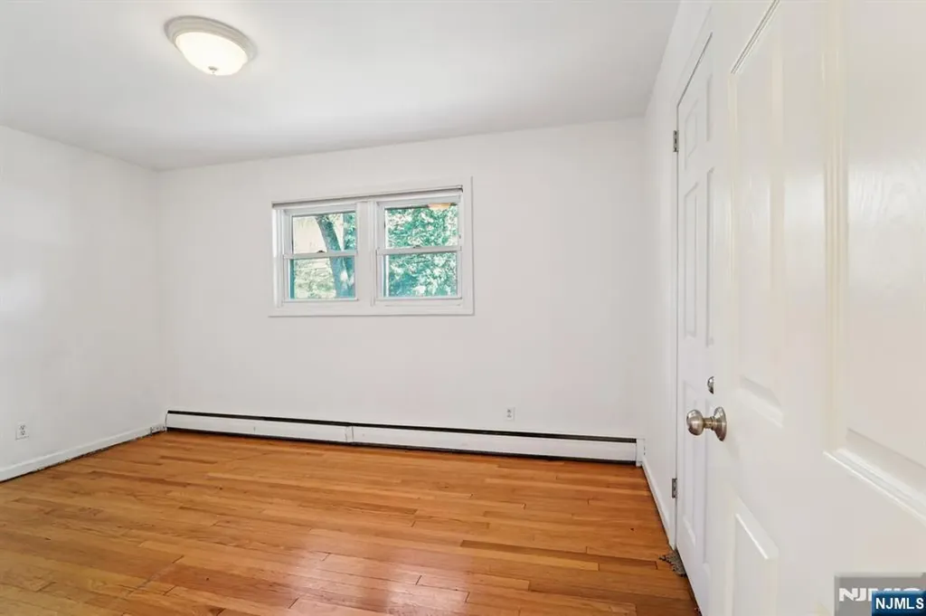 300 Park Avenue Allendale NJ 07401