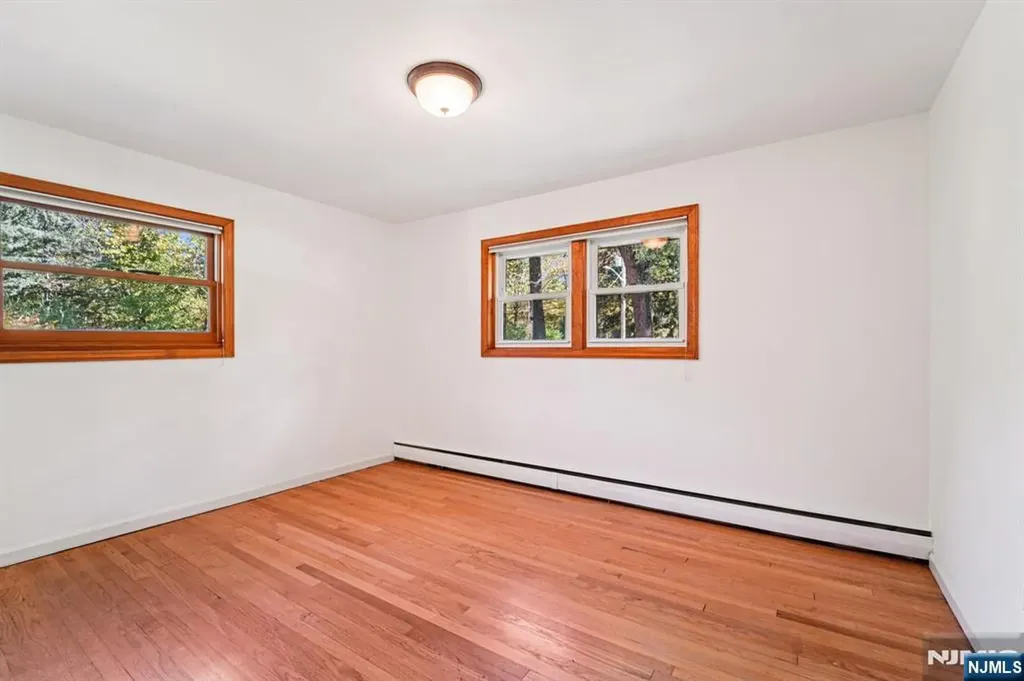 300 Park Avenue Allendale NJ 07401