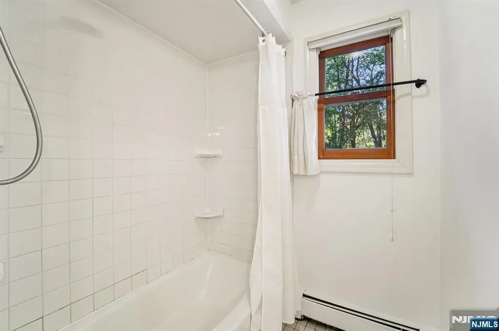 300 Park Avenue Allendale NJ 07401