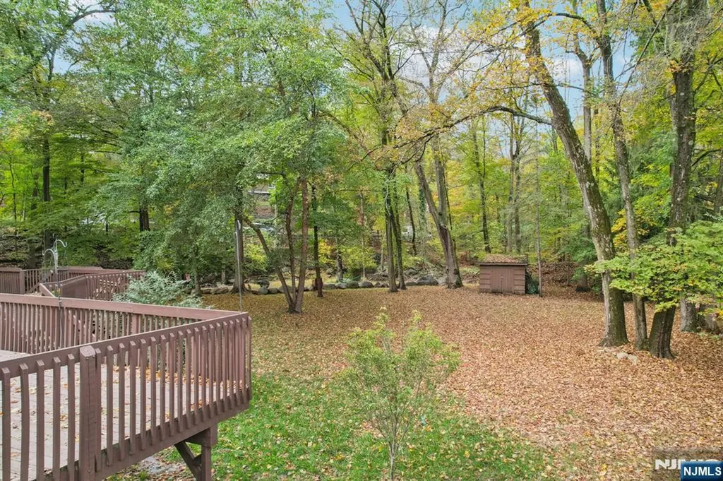 300 Park Avenue Allendale NJ 07401