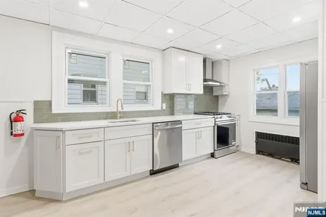 47 Lindsley Avenue Irvington NJ 07111