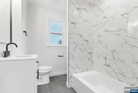 47 Lindsley Avenue Irvington NJ 07111