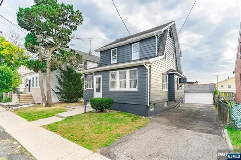 47 Lindsley Avenue Irvington NJ 07111