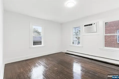 47 Lindsley Avenue Irvington NJ 07111